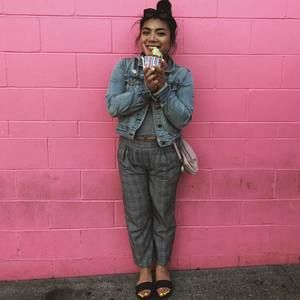 Meet your Posher, Lauren